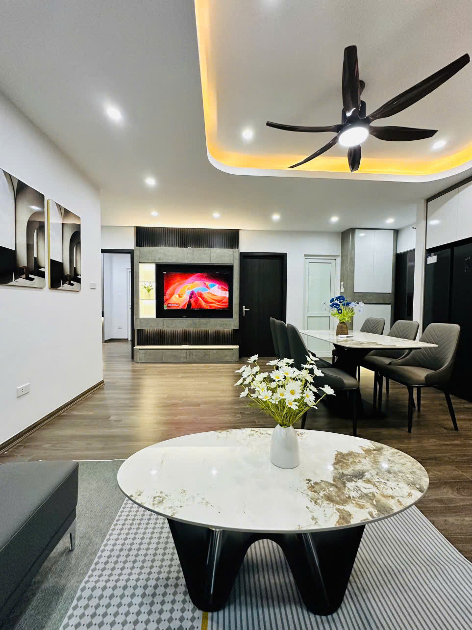 Bán căn hộ cc Rainbow Linh Đàm, Hoàng Mai, 93m2, 3 ngủ, giá 6ty4 - Ảnh 1
