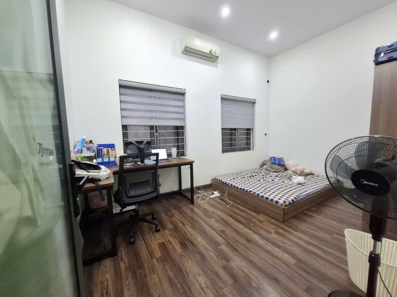 NHÀ ĐẸP PHÂN LÔ Ô TÔ TRÁNH - TRUNG TÂM CẦU GIẤY - HAI THOÁNG TRƯỚC SAU - Ảnh 3