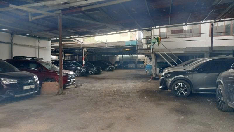 Bán nhà Xưởng, HXH 8m Lạc Long Quân - gần Đầm Sen, 1585m2 (15/46x45m),  169 tỷ. - Ảnh chính