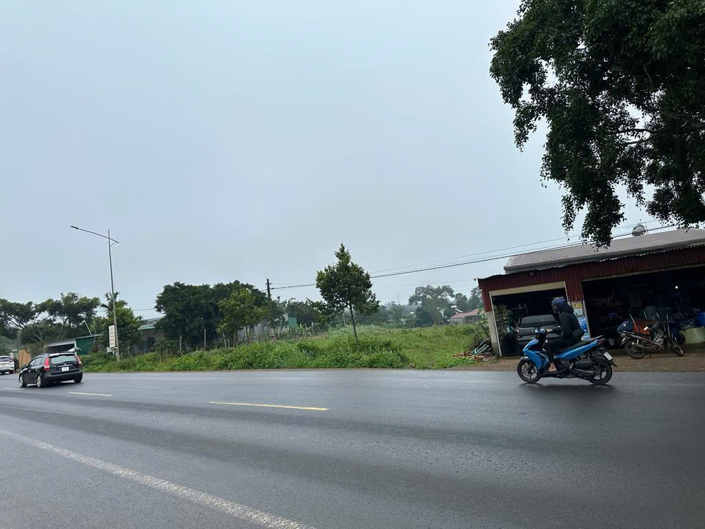 BÁN ĐẤT MẶT TIỀN TẠI PHƯỜNG CƯ BAO, DT: 1,928M2, SHR, 9 TỶ, LH 0815462039 - Ảnh chính