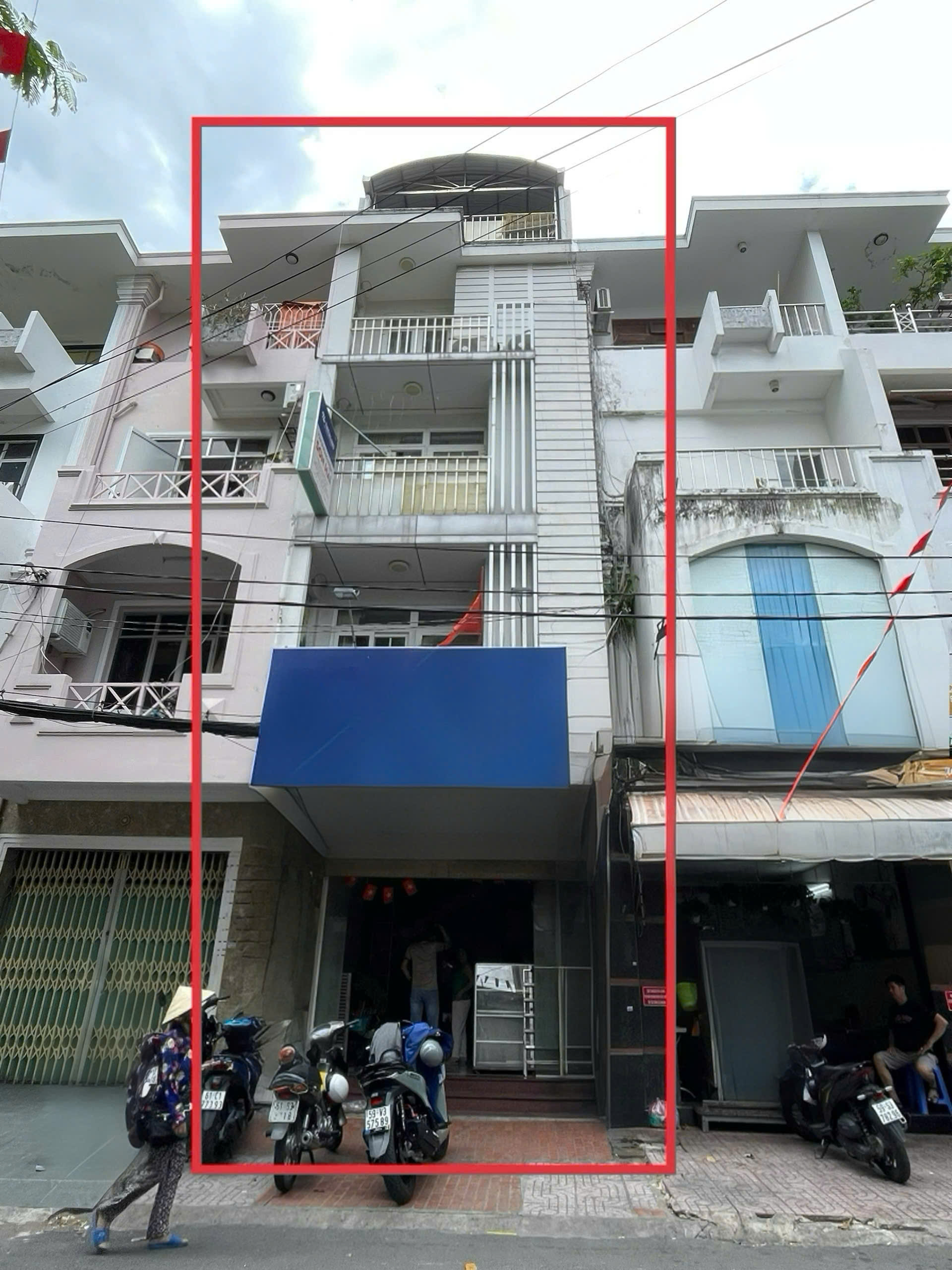 Cho Thuê Nhà Mặt Tiền Kinh Doanh Sầm Uất Vũ Huy Tấn, P1, Bình Thạnh – Gần Cầu Bông, Q1 - Ảnh chính