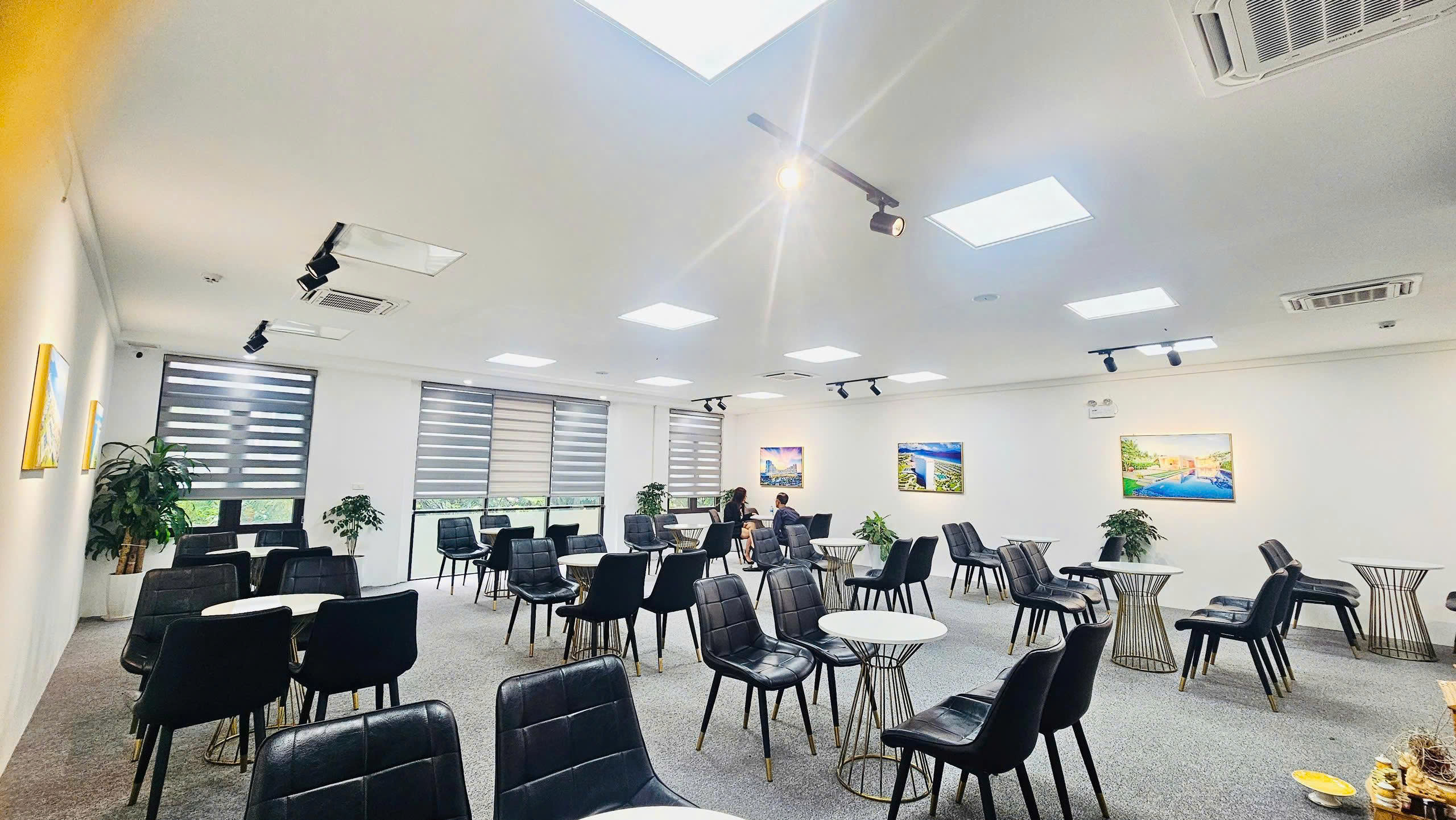 CHO THUÊ TÒA NHÀ VĂN PHÒNG MẶT PHỐ DUY TÂN – 140M² × 7 TẦNG – MẶT TIỀN 12M – GIÁ CHỈ TỪ 40 - Ảnh 4
