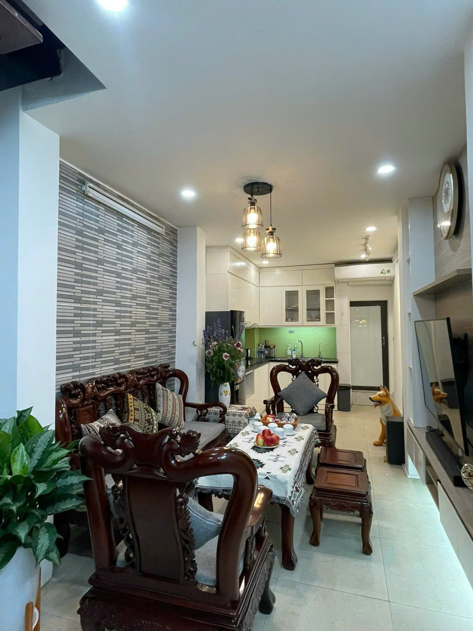 CHDV HOMESTAY Hàng Gà - Hoàn Kiếm 30m x 5T, 3PKK - full đồ xây mới giá 22 triệu - Ảnh chính