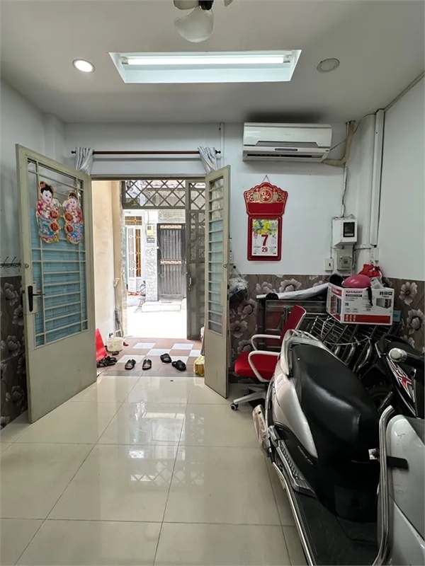 BÁN GẤP NHÀ HẼM 138 Nguyễn Súy 36 MÉT 4.35 tỷ Tân Phú Hồ Chí Minh <br><br>HẺM 4M TRƯỚC NHÀ -2TẦNG - SÁT - Ảnh chính