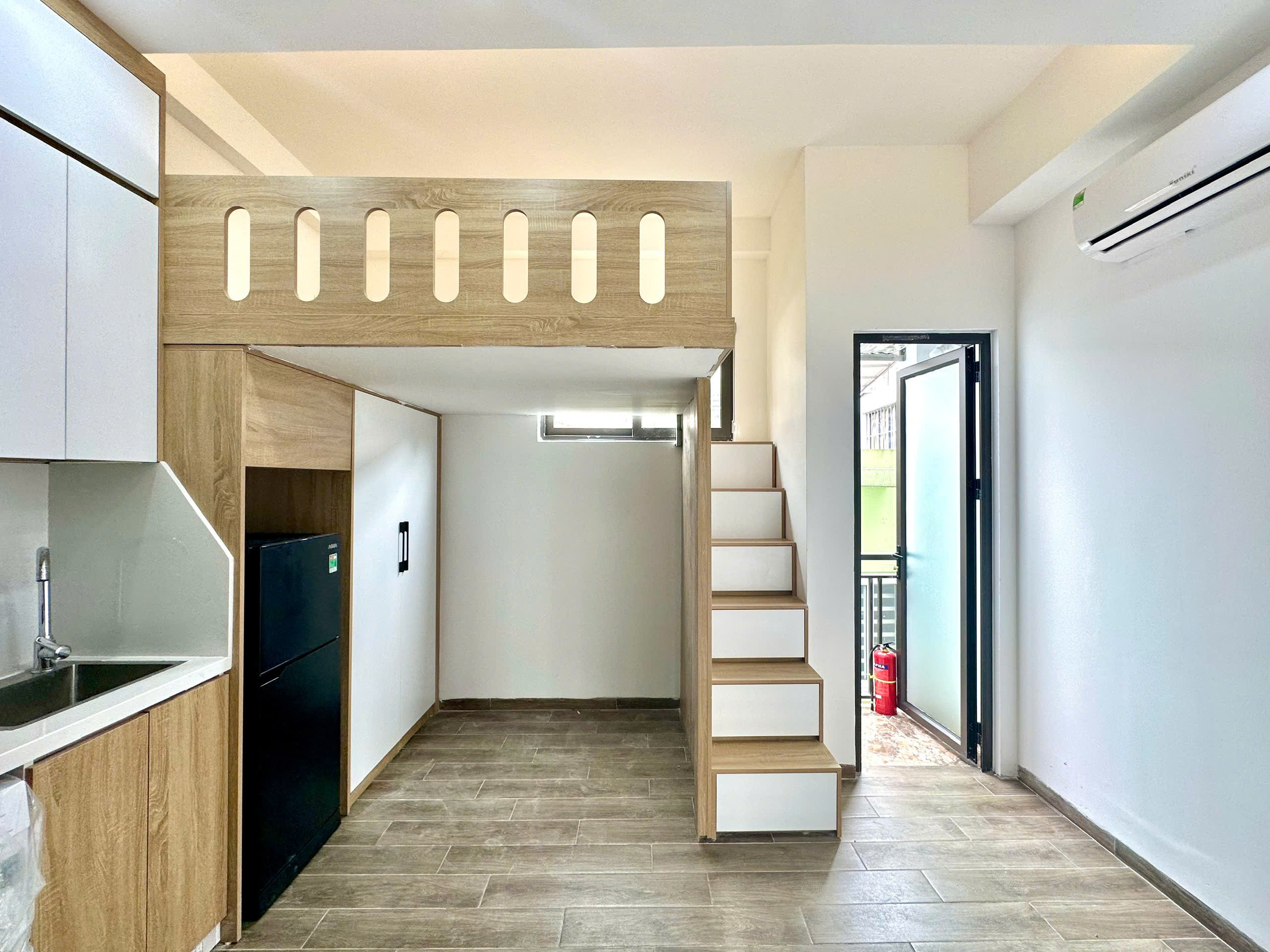 (Cực hiếm) Căn hộ Gác xép cao cấp 20m2 mới khai trương tại Quan Nhân - Có máy giặt riêng - Ảnh 2