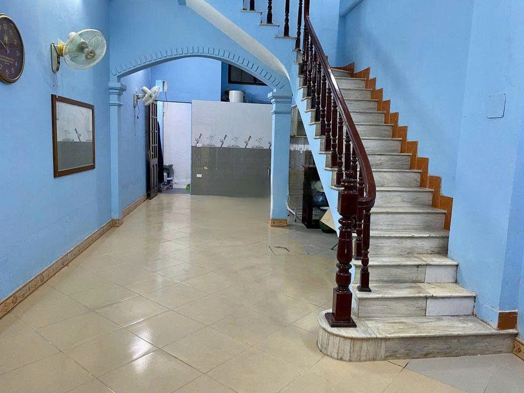 Cho thuê nhà riêng ngõ 81 Láng Hạ- Thành Công-Ba Đình 51m x 4T, ô tô, kinh doanh giá 19TR - Ảnh chính