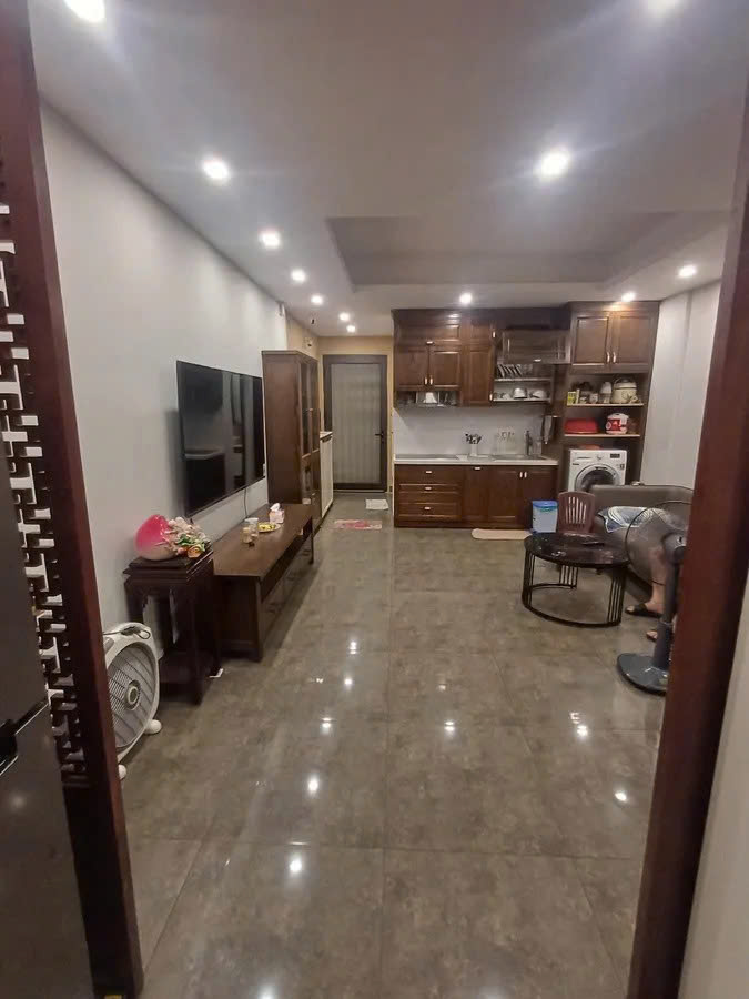 Bán căn hộ phố Trần Huy Liệu 63m2, 2 ngủ gần Hồ Giảng Võ giá 4.83 tỷ hiếm Ba Đình - Ảnh 1