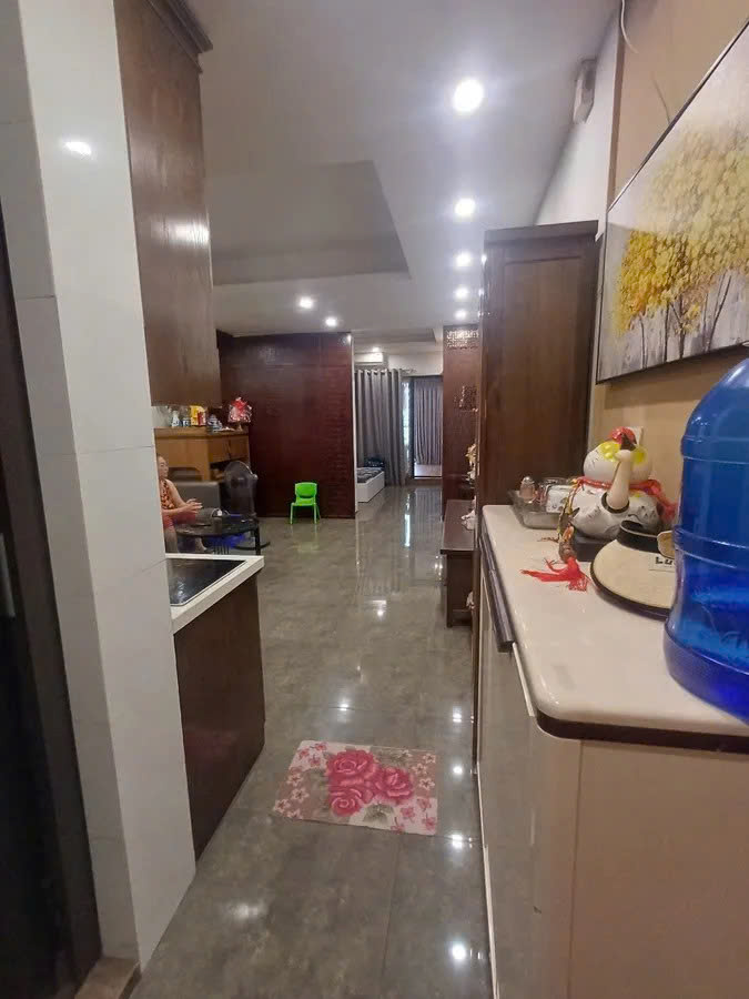 Bán căn hộ phố Trần Huy Liệu 63m2, 2 ngủ gần Hồ Giảng Võ giá 4.83 tỷ hiếm Ba Đình - Ảnh chính