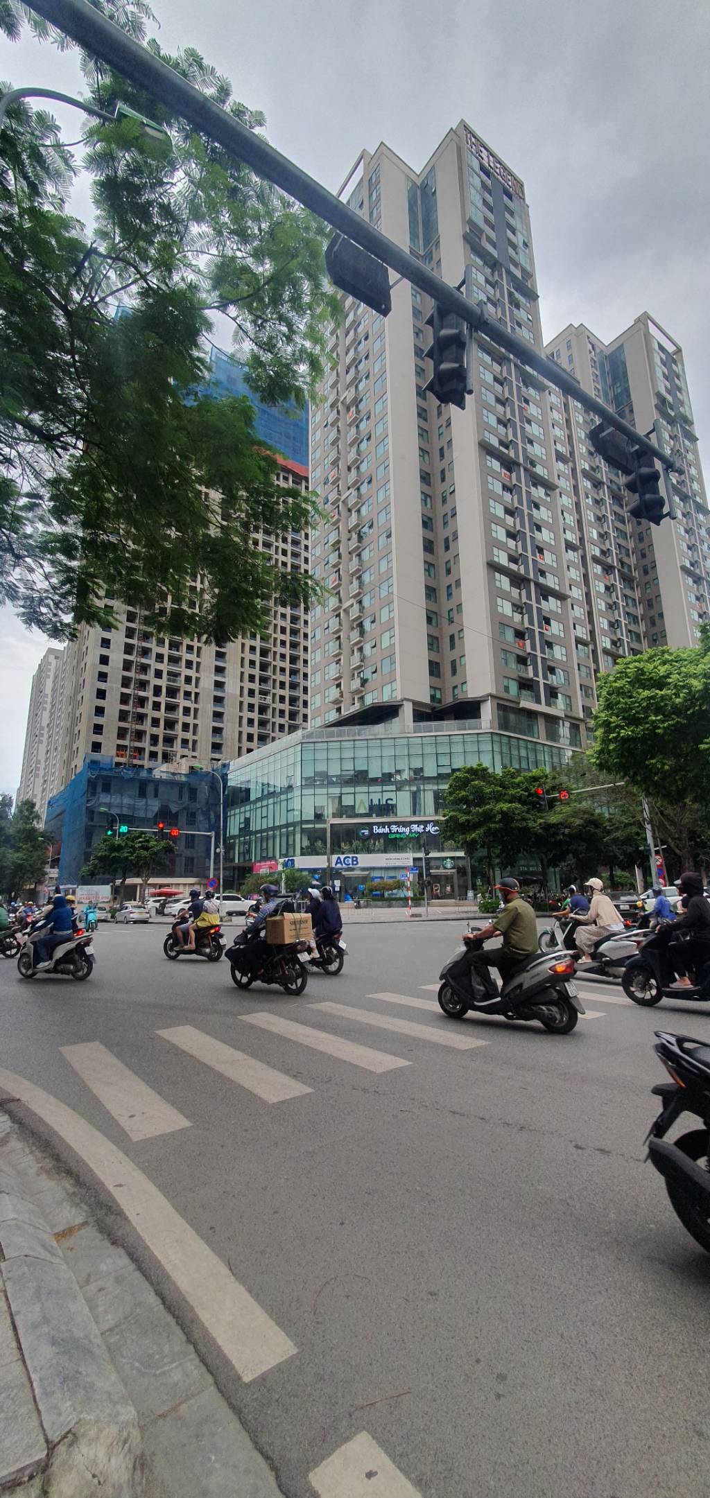 Bán chung cư 63 Ngụy Như Kon Tum, 76m2, 5.5tỷ đầy đủ nội thất - Ảnh chính