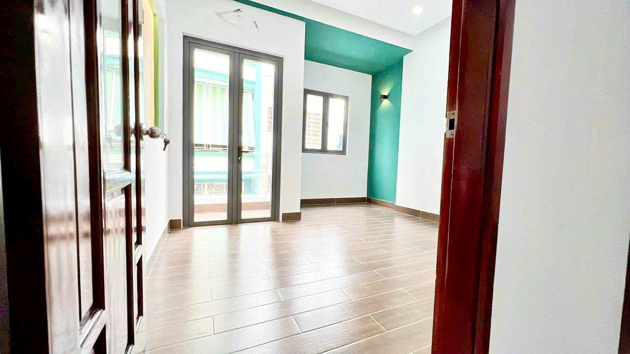 Thuê nhà nguyên căn HXH Q10- Ngang hơn 4m, 4 tầng suốt: 20 tr.LH: 0933910039 - Ảnh 2