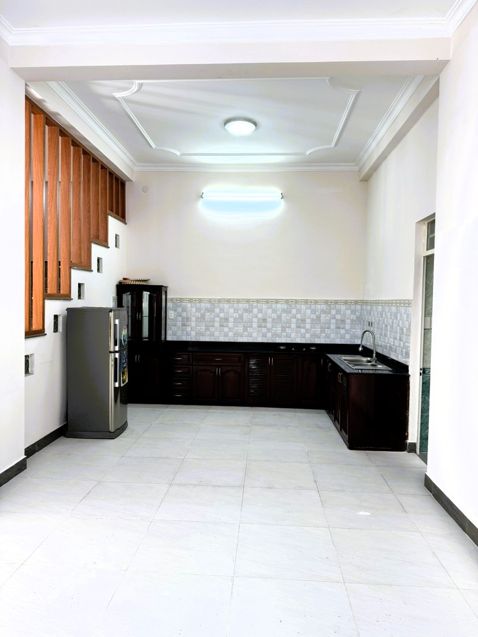 cho thuê nhà biệt thự phố 2 tầng, 120m2, phù hợp làm văn phòng - Ảnh 1