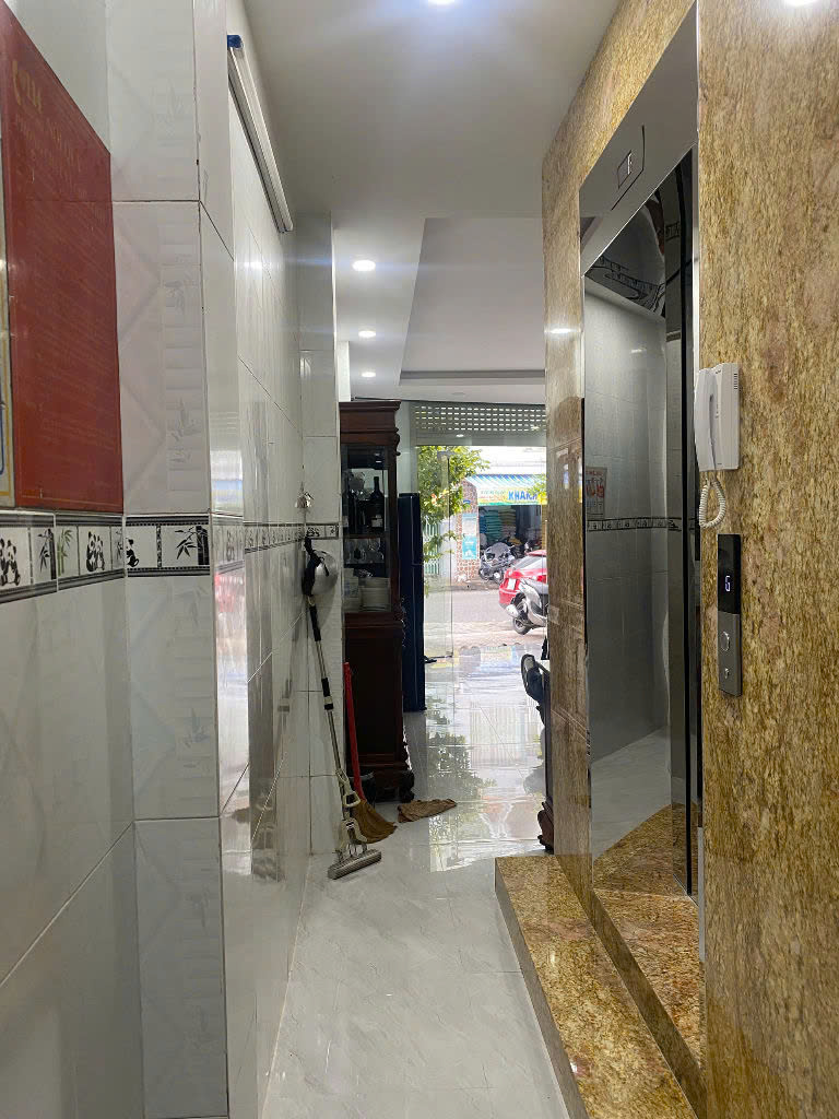 Bán Khách sạn  đường Bắc Sơn (16m), phường Vĩnh Hải  Tp.Nha Trang, 7 tầng, 18 phòng giá 12,6 tỉ - Ảnh chính