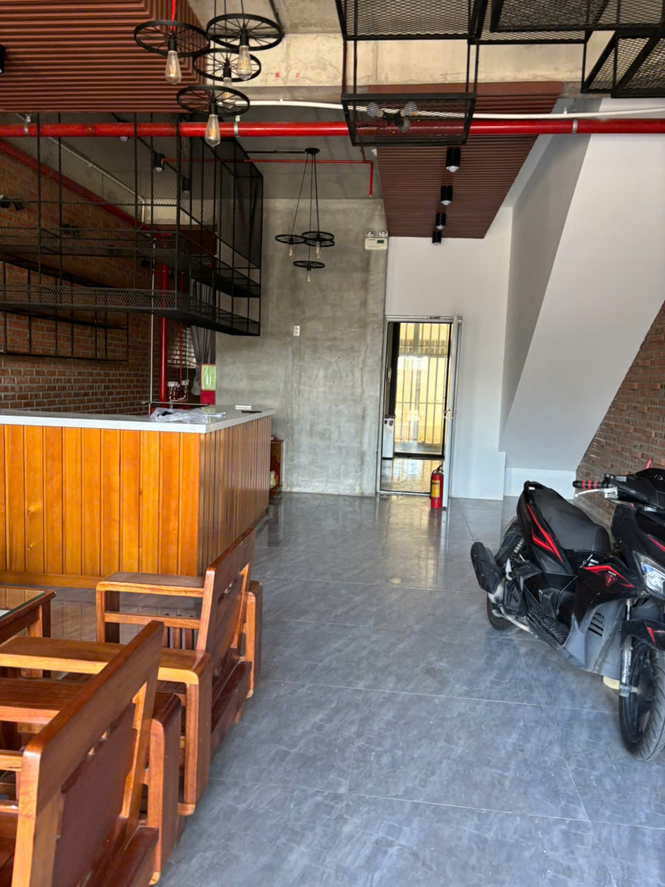 BÁN TOÀ CĂN HỘ 5 TẦNG ĐƯỜNG KHUÊ MỸ ĐÔNG 15; DÒNG TIỀN 720TR/NĂM - Ảnh chính