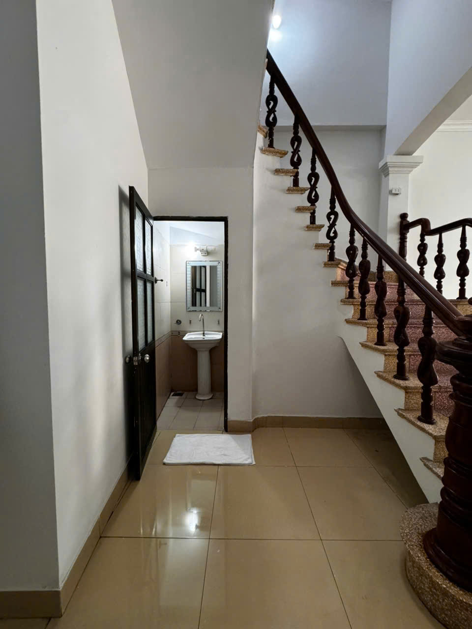 CHO THUÊ NHÀ RIÊNG MỚI ĐẸP TẠI LIÊN MẠC – BẮC TỪ LIÊM, HÀ NỘI - Ảnh 2