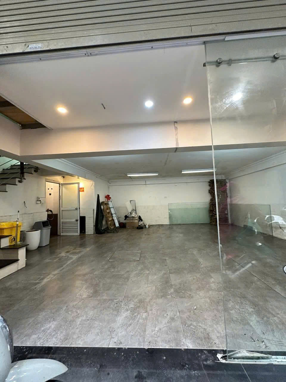 Cho thuê nhà riêng Hoàng Ngọc Phách, Đống Đa 60m x 7T giá 42TR, THANG MÁY - Ô TÔ - Ảnh 1