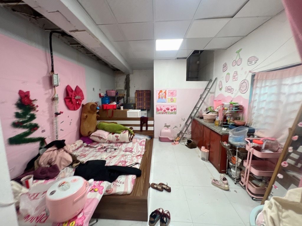 CHỦ CẦN TIỀN, THANH KHOẢN GẤP CĂN NHÀ CẤP 4 ĐẠI MỖ - Ô TÔ ĐỖ CỬA -  45M2 CHƯA TỚI 1 TỶ - Ảnh 1