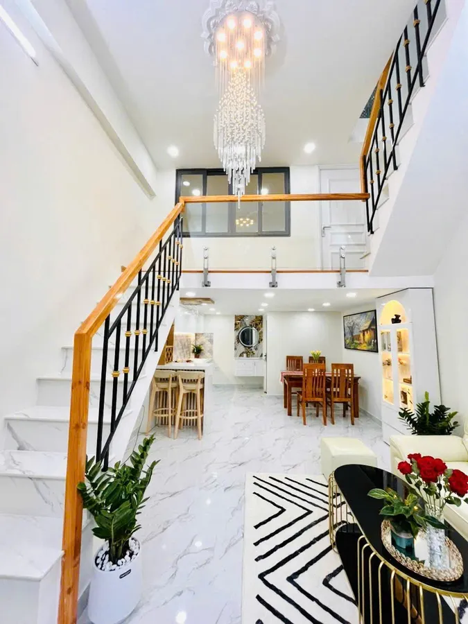 BÁN GẤP 350 ( P16)  Nguyễn Văn Lượng 28 MÉT CẤP 4  GIÁ  5 tỷ Gò Vấp Hồ Chí Minh Diện tích: 28m² ( - Ảnh 3