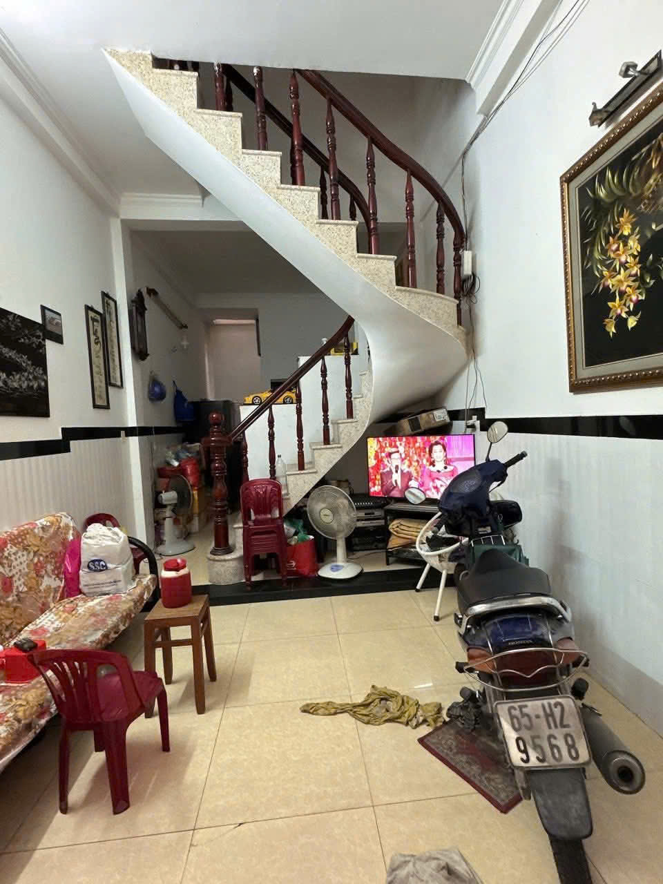 Chỉ hơn 3 tỷ – bán nhà  hẻm xe hơi Huỳnh Văn Nghệ,Tân Bình – đang cho thuê 7 triệu/tháng - Ảnh 2
