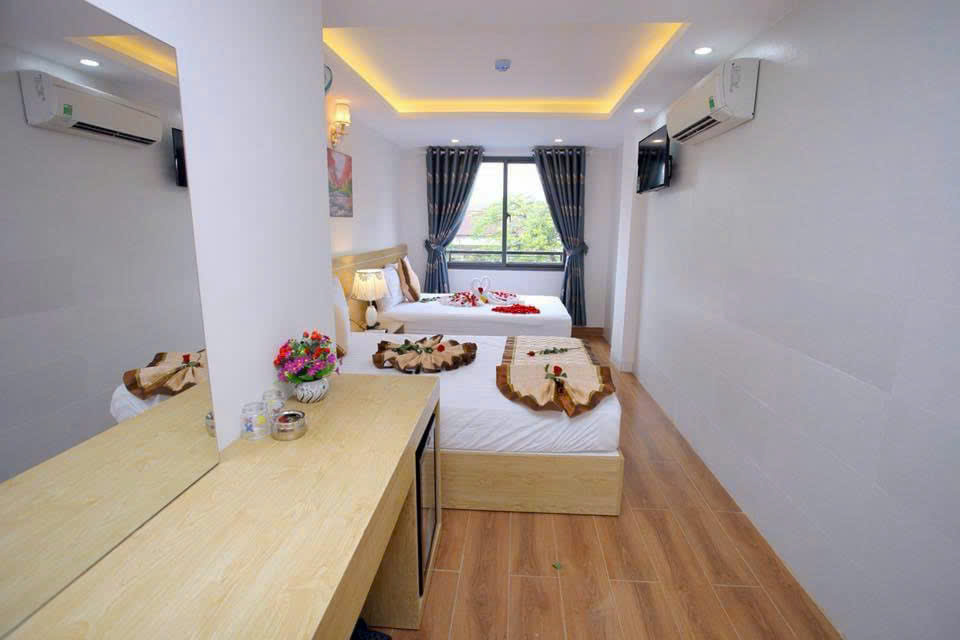 Bán khách sạn 8 tầng mặt tiền đường Đinh Tiên Hoàng, p.Lộc Thọ- Trung Tâm TP Nha Trang. Diện tích - Ảnh chính