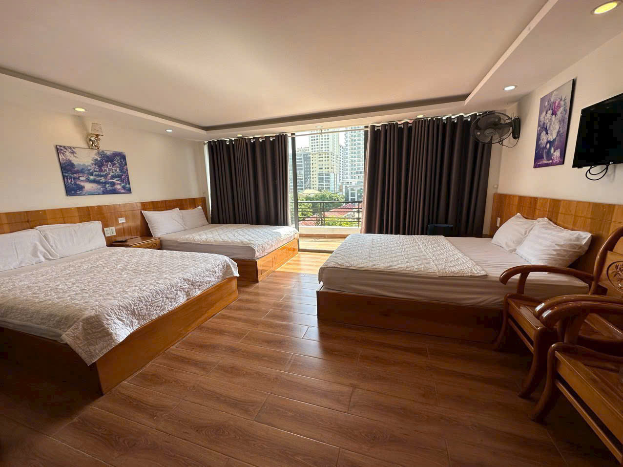Bán khách sạn 8 tầng mặt tiền đường Đinh Tiên Hoàng, p.Lộc Thọ- Trung Tâm TP Nha Trang. Diện tích - Ảnh 1
