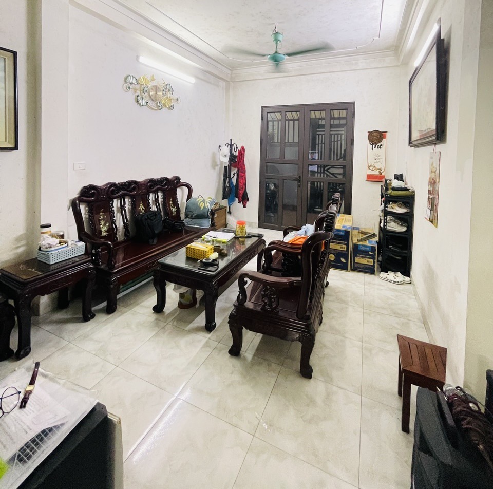 BÁN NHÀ MÁT MẺ – LỘC PHÁT – GIÁ RẺ BẤT NGỜ GẦN AEON LONG BIÊN – CHỈ 10 PHÚT SANG PHỐ CỔ - Ảnh 2