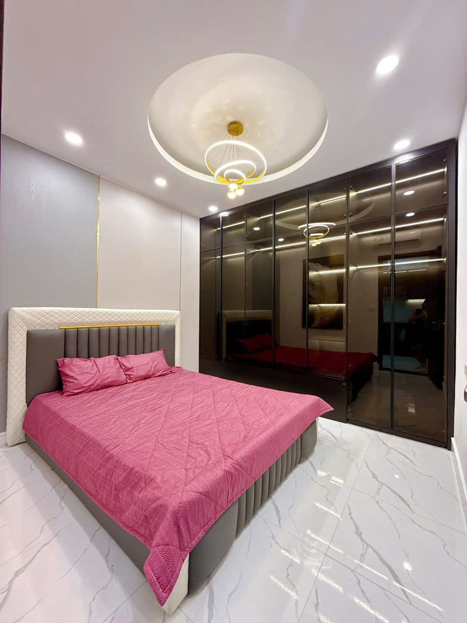 Cho thuê nhà tập thể siêu đẹp Nguyễn Lương Bằng, Đống Đa 70m, 2PN2VS, full đồ giá 12TR - Ảnh 3