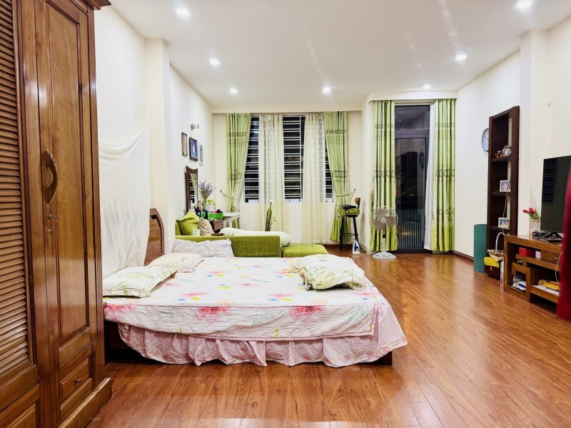 # Nhà Kiệt 5m thẳng 50m ra Lý Thường Kiệt, 58m2, 4 tầng, 6.x tỷ - Ảnh 1