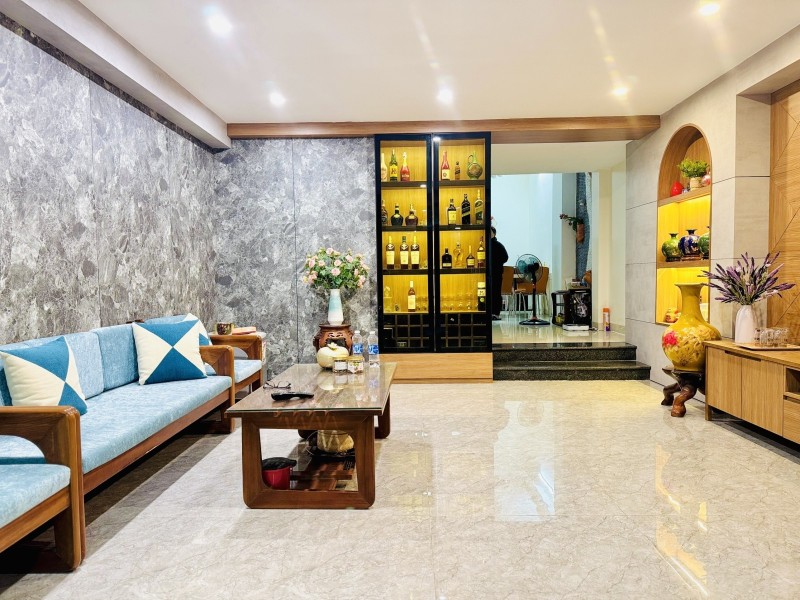# Nhà Kiệt 5m thẳng 50m ra Lý Thường Kiệt, 58m2, 4 tầng, 6.x tỷ - Ảnh chính