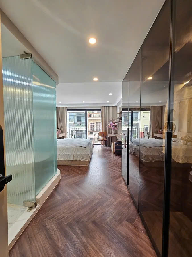 Bán nhà phố Trích Sài, Tây Hồ 55m2, 7T thang máy vỉa hè 3 ô tô tránh cạnh Hồ Tây - Ảnh 1