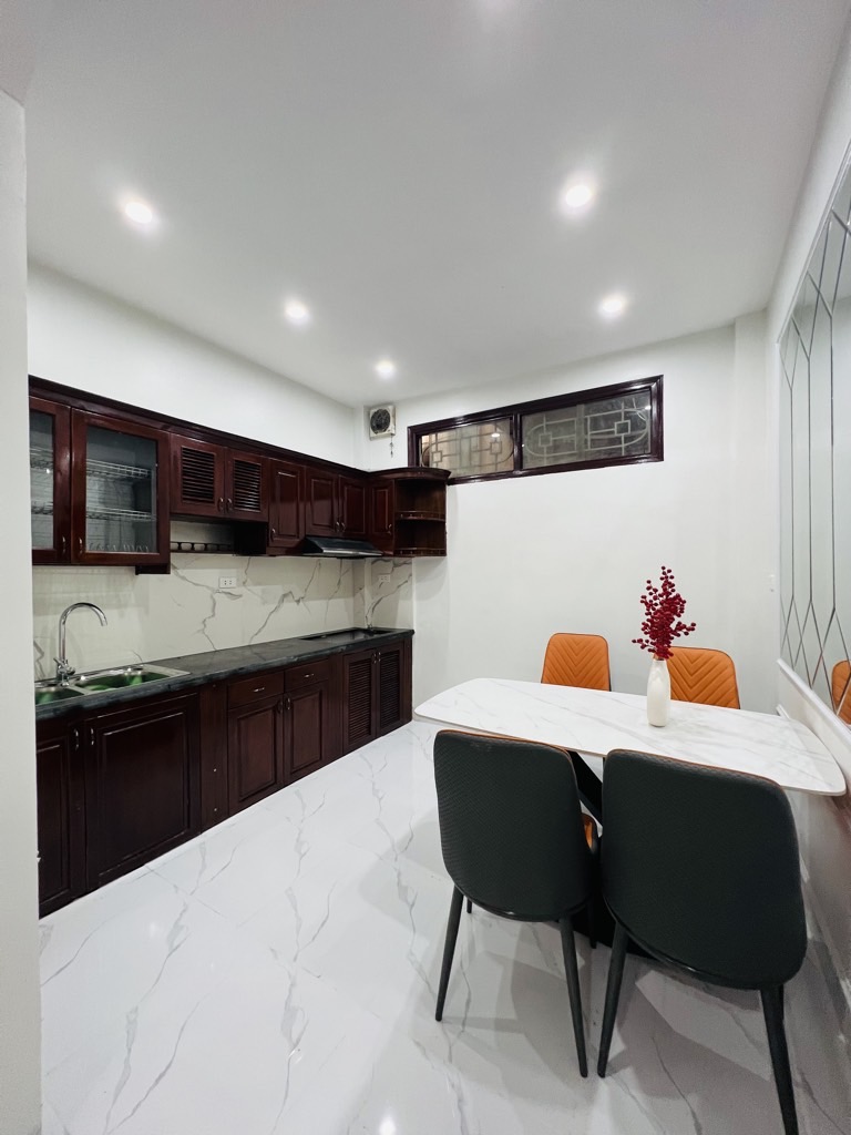 BÁN NHÀ TÔ HIỆU HÀ ĐÔNG NGÕ TO RỘNG THOÁNG 40M 4 TẦNG 8.65 TỶ LH 0966598554 - Ảnh 1