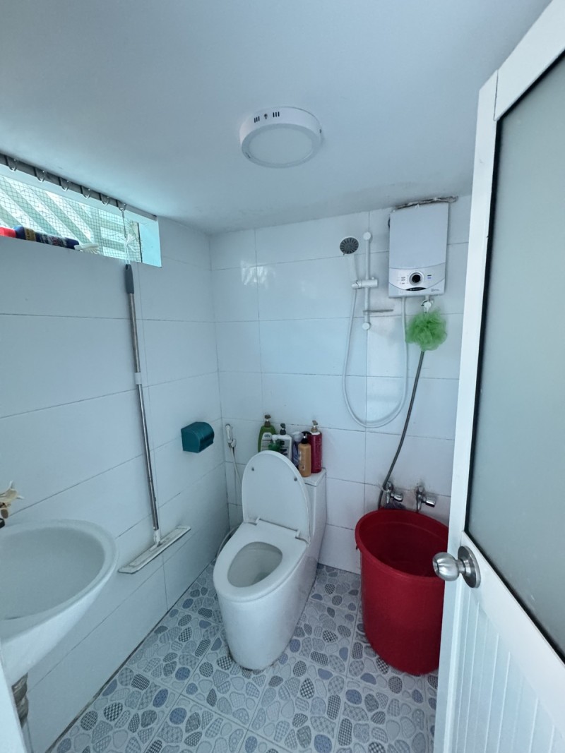 Bán nhà cấp 4 130m² hẻm xe hơi Quốc Lộ 13, đối diện Vạn Phúc City, Thủ Đức, giá 7.6 tỷ - Ảnh 2