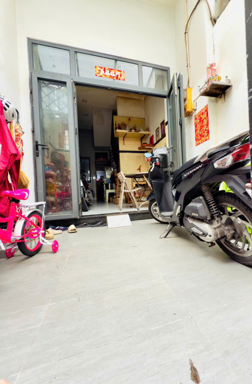 Nhà 4 tầng mới, đẹp Dương Bá Trạc P1Q8. Giá 4,98Tỷ TL - Ảnh 2