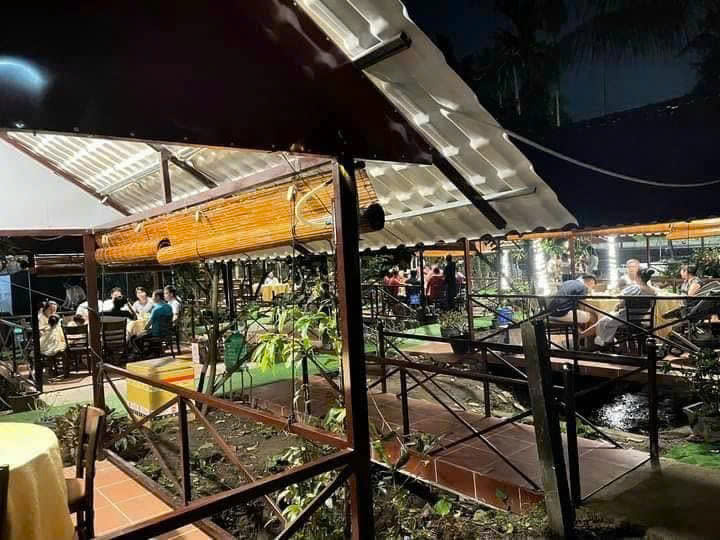 CẦN SANG QUÁN SÂN VƯỜN – 3 PHÒNG VIP, 12 CHÒI RIÊNG - Ảnh 1