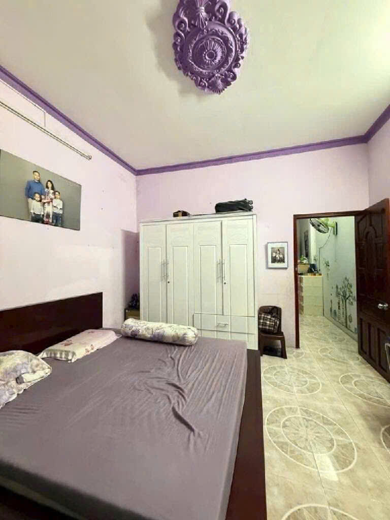 Hiếm, bán nhà 2 tầng mới đẹp Phạm Văn Bạch, hẻm ô tô, chỉ hơn 4 tỷ - Ảnh 2
