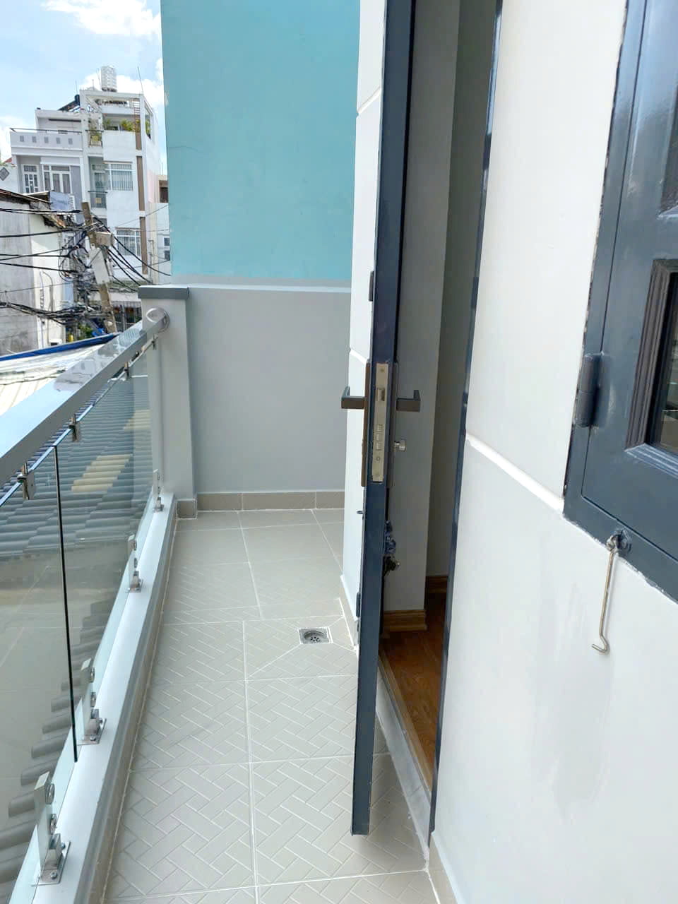 Nhà đẹp 1 lầu hẻm xe hơi 154 Âu Dương Lân P3Q8 - Ảnh 4