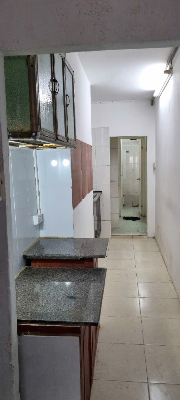 Chính chủ cho thuê căn tập thể 3 ngủ tầng 2, mặt đường Phạm Ngọc Thạch, Đống Đa - Ảnh 2