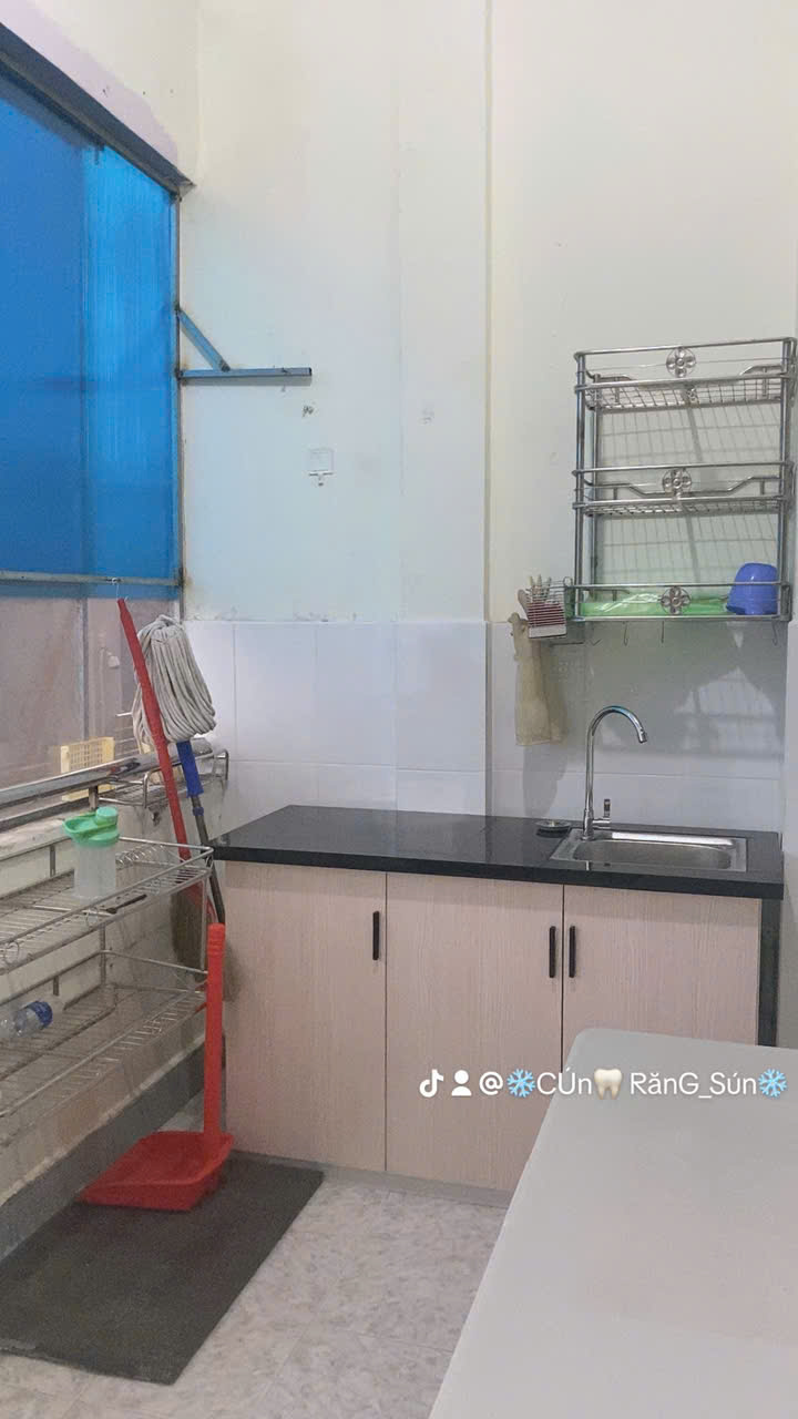 CAM KẾT ẢNH THẬT 100% Nhà trọ đối diện cổng chợ Phạm Văn Hai, đi lại thuận tiện, yên tĩnh - Ảnh chính