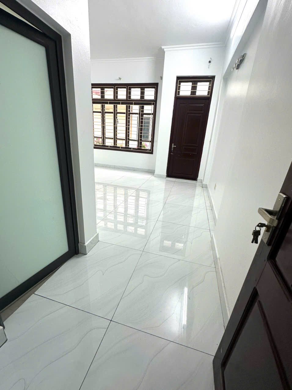 Bán nhà 4 tầng khu vịt cỏ trung tâm TP Hải Dương đường ô tô tránh nhau - Ảnh 2