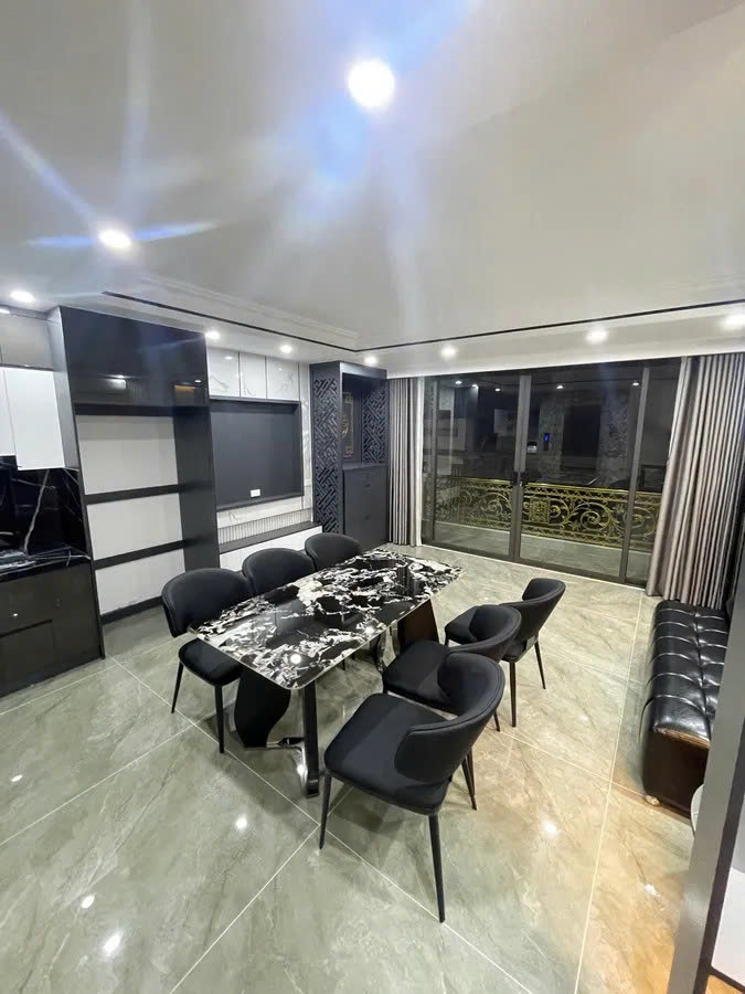 SIÊU PHẨM PHÂN LÔ Phúc Đồng-Long Biên  40m2 X  6 tầng, mặt tiền 5m,13.2 tỷ. - Ảnh 2