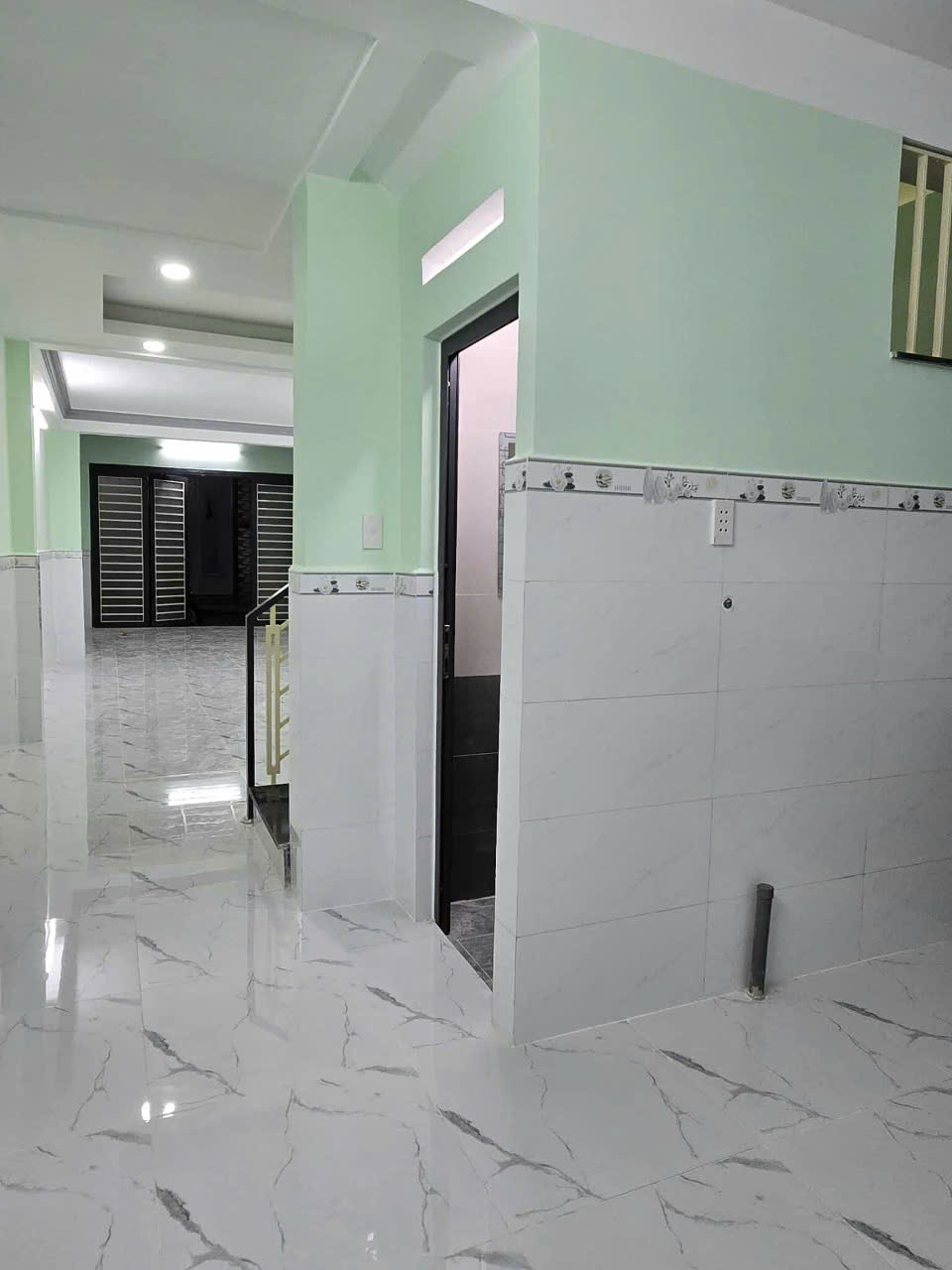 Mặt tiền  Kinh Doanh Miếu Gò Xoài- Lê Văn Quới 60m2,2 Tầng 5 tỷ 150 - Ảnh 2