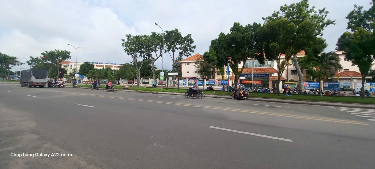 Siêu Phẩm mặt tiền Đ số KDC Vĩnh Lộc gần công viên Hồ Trái Tim 60m2,4 Tầng Nhỉnh 6 tỷ - Ảnh chính
