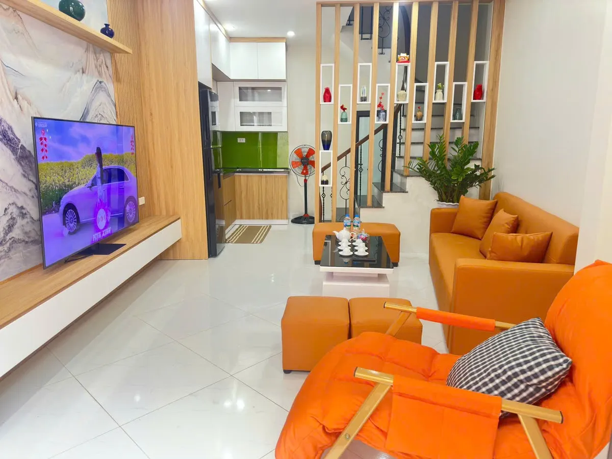 BÁN NHÀ 5 TẦNG TẠI ĐỊNH CÔNG – Ô TÔ GẦN – Ở NGAY – GIÁ NHỈNH 6 TỶ - Ảnh 2