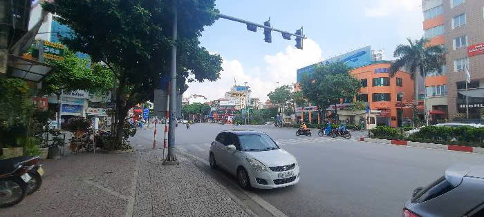 MẶT PHỐ NGUYỄN SƠN 35 tỷ 150m KINH DOANH VỈA HÈ RỘNG,LONG BIÊN - Ảnh 2