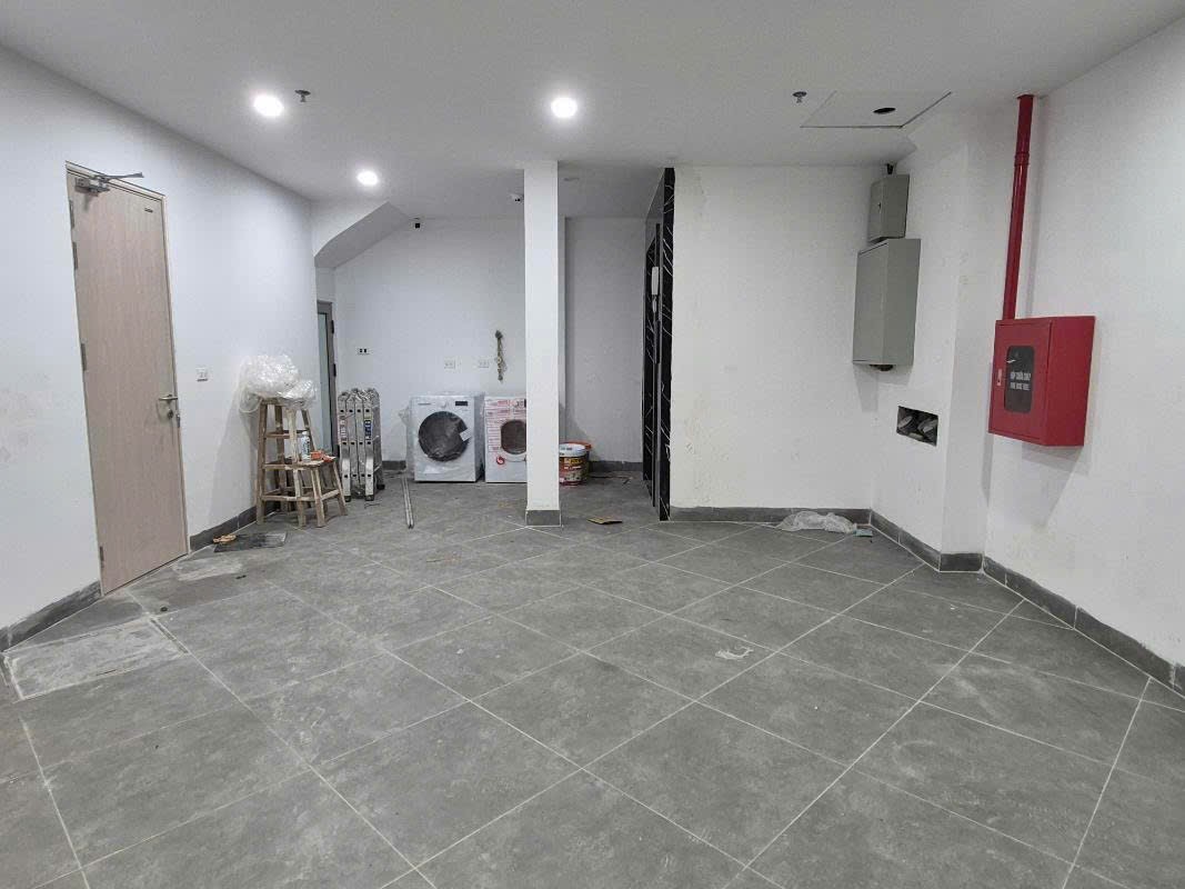 Tòa căn hộ 6 tầng thang máy, trung tâm Thanh Xuân, dòng tiền 700 triệu/năm - Ảnh 4