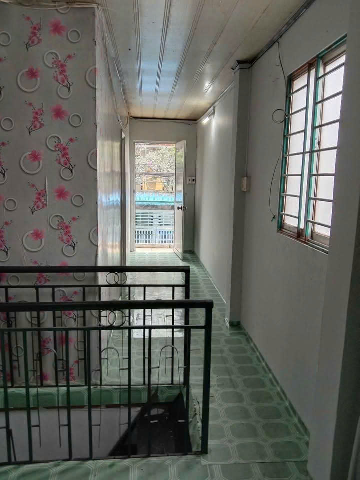 BÁN NHÀ 2 MẶT TIỀN HẺM XE TẢI – SỔ HỒNG RIÊNG – GIÁ TỐT - Ảnh 1