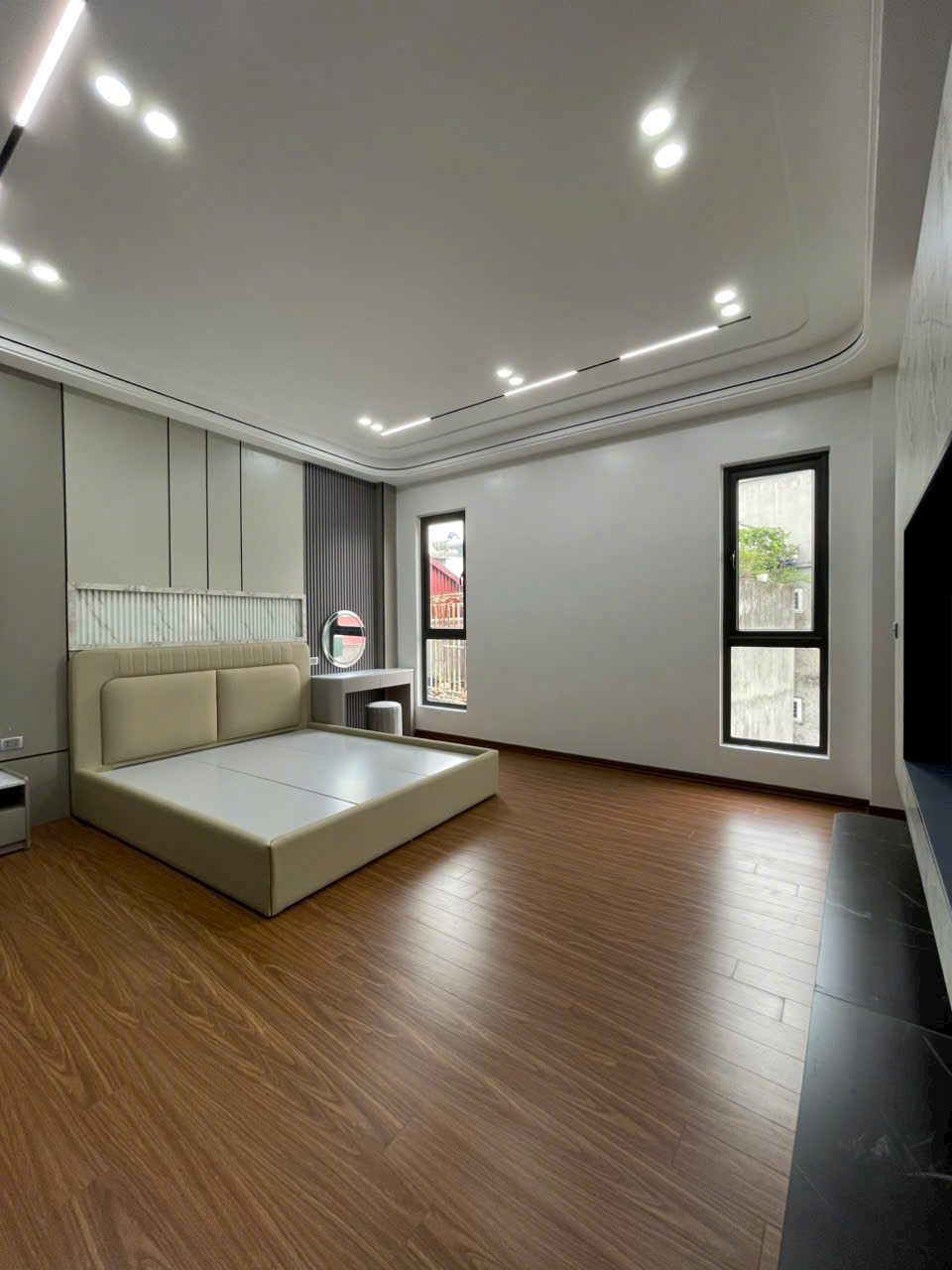 Bán nhà ngõ 640 Nguyễn Văn Cừ, Long Biên, Hà Nội - Ảnh 1