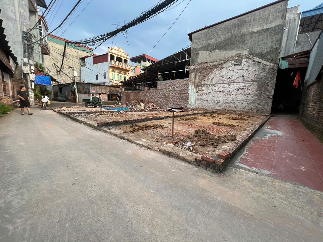 Cắt lỗ lô duy nhất diện tích 244 m mặt tiền 10 m đất vuông  giá chỉ 20 tr 1 m2  Đường xe ô tô đỗ - Ảnh 1