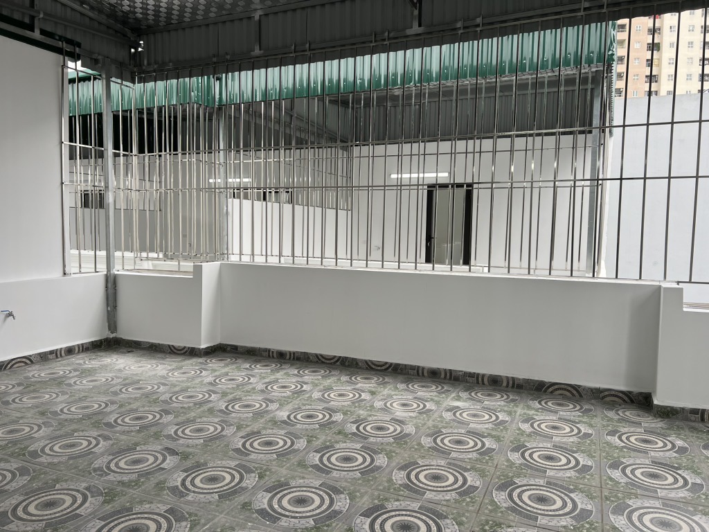 BÁN NHÀ 5 TẦNG MỚI – GẦN AEON LONG BIÊN – 40M² – GIÁ 6.X TỶ – NGÕ Ô TÔ – KHU VỰC AN SINH TUYỆT VỜI - Ảnh 8
