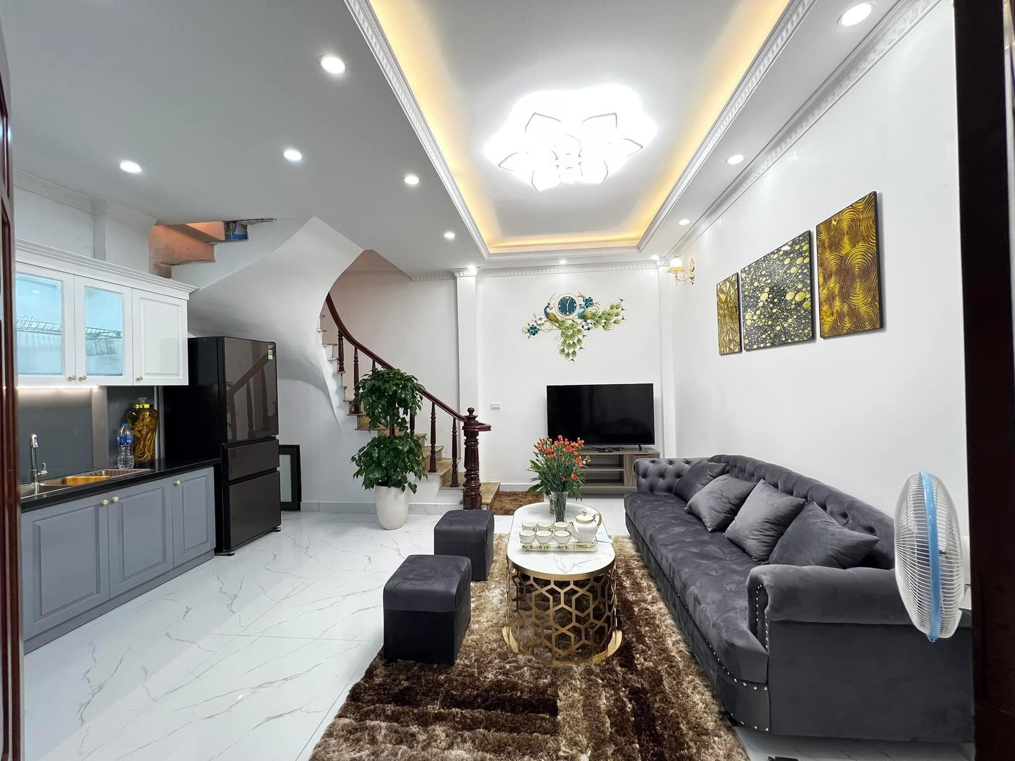 Bán căn nhà cuối cùng tại Bồ Đề, 38 m x4  tầng, 2 mặt thoáng, Giá 5.35 tỷ chủ thiện chí - Ảnh 2