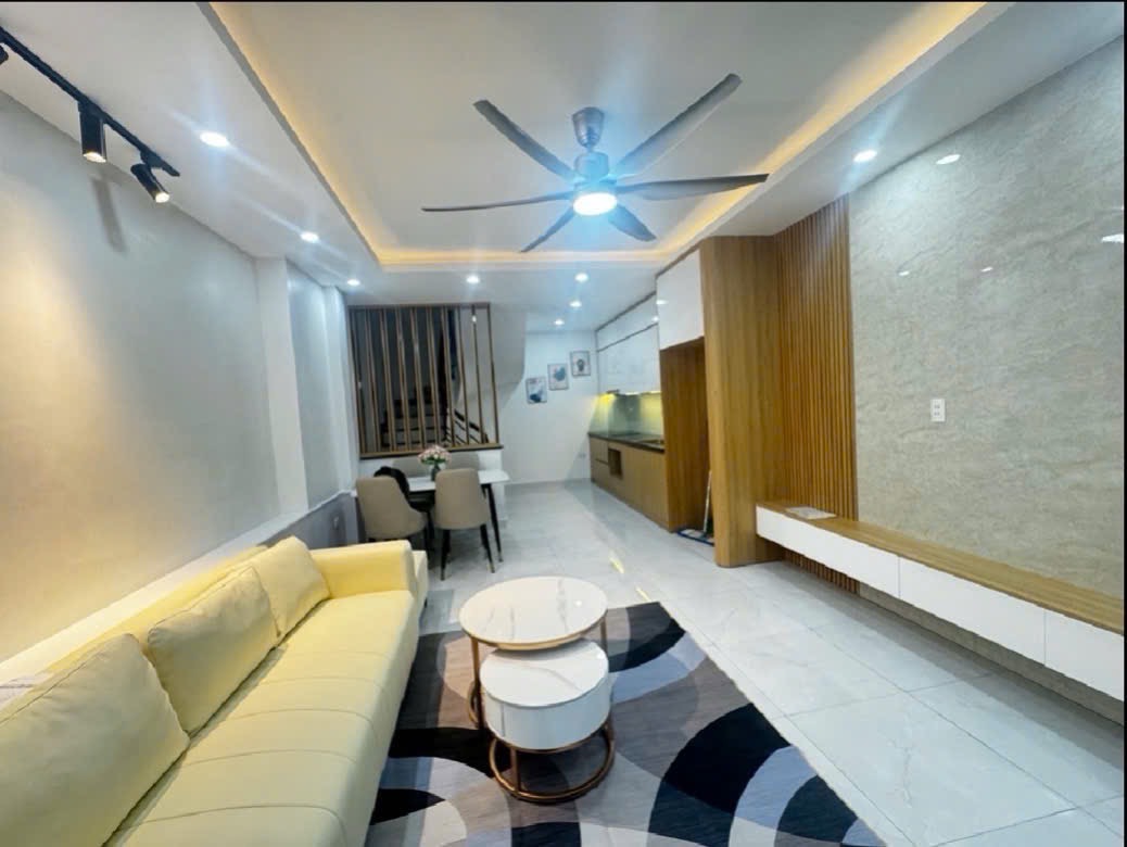 NHÀ BỒ ĐỀ - LONG BIÊN - KHU VỰC ÍT NHÀ BÁN - Ảnh 1